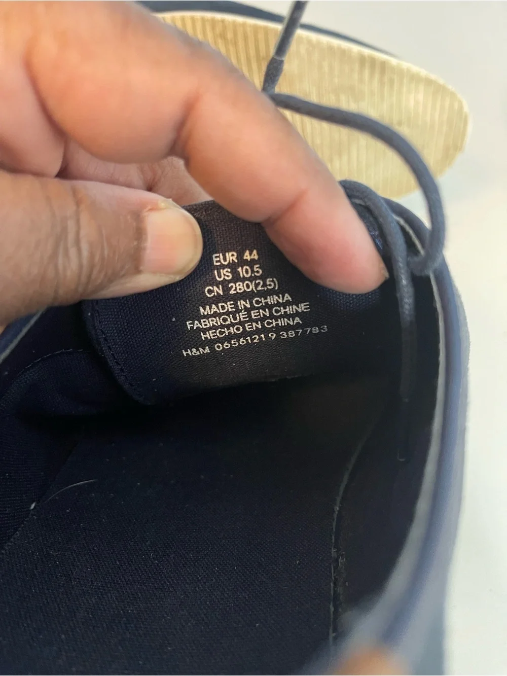 H & M Men's Navy faux Suede Lace-Up Derby Shoes with Brown Accent size 10.5